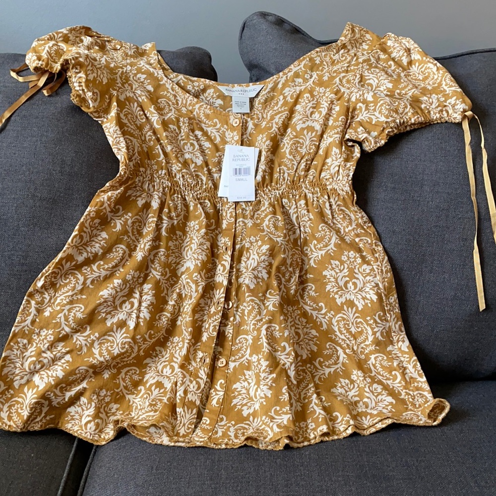Banana Republic Top - S